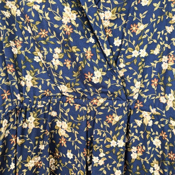 SOLD!!! Women's 90s Navy Floral Sleeveless Dress w/Pockets - Picture 3 of 7